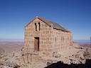 800px-Greek_Orthodox_Chapel_at_top_of_Mt_Sinai
